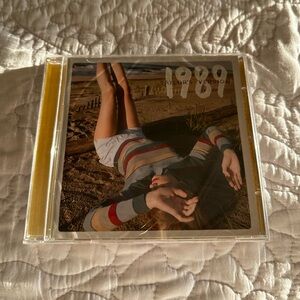 Taylor Swift 1989 Taylor’s Version Sunset Boulevard Edition CD
